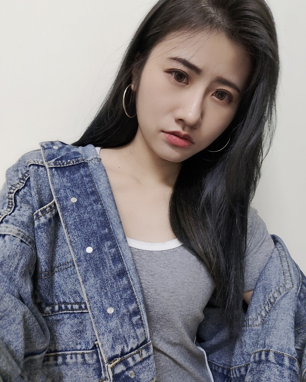 台中染髮,陽光下才能看見的髮色,低調美就是流行!