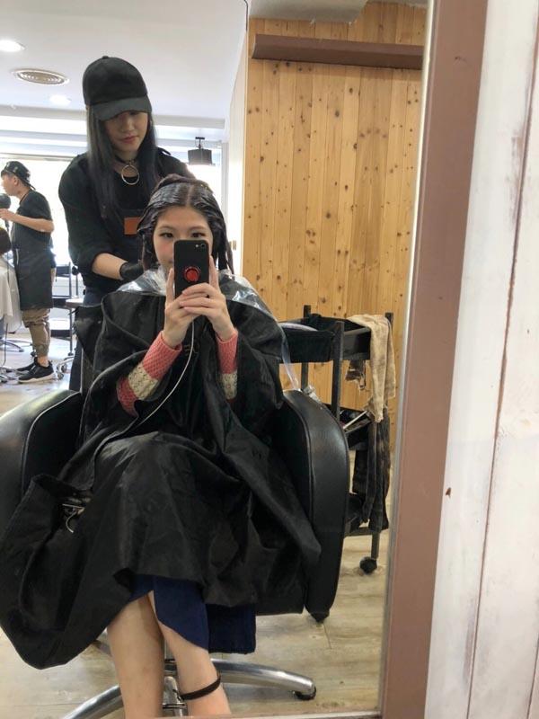 台中染髮秋冬必追！ #美肌光澤染 快染起來，不只顯白襯膚色更讓人充滿仙氣